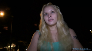 Loira gata aceitou transar com homem que acabou de conhecer – Porno Legendado – Porno Com Legenda