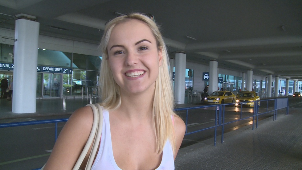 pegando uma loira gata no aeroporto – Porno Legendado – Porno Com Legenda