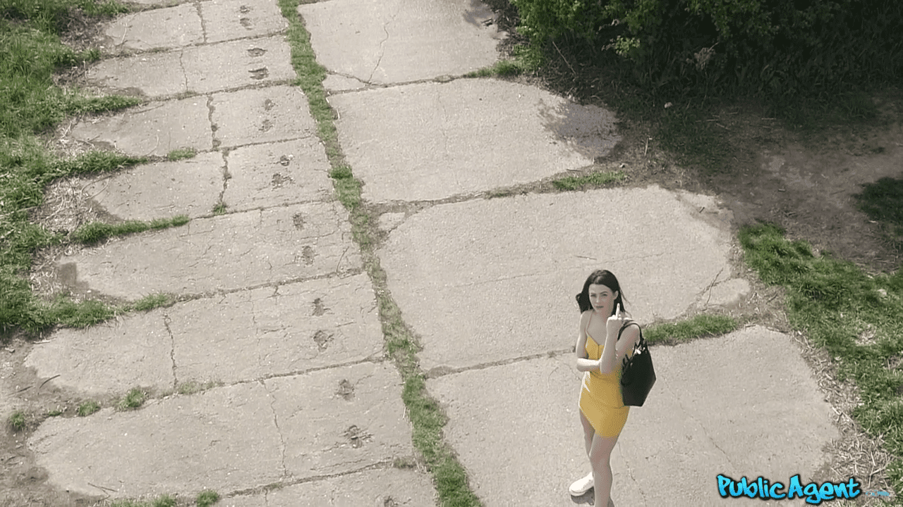 espiando garota com drone – Porno Legendado – Porno Com Legenda